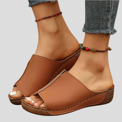 Gesine - Sandales Élégantes et Confortables