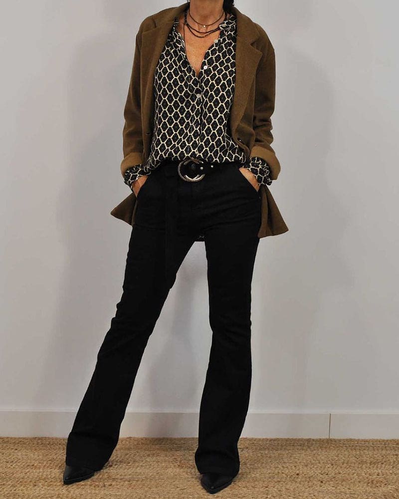 Edwina - Chemise Géométrique Élégante