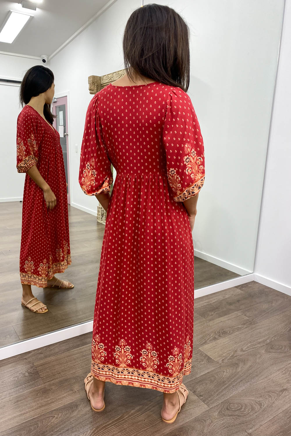 Finne - Élégante Robe Polyvalente