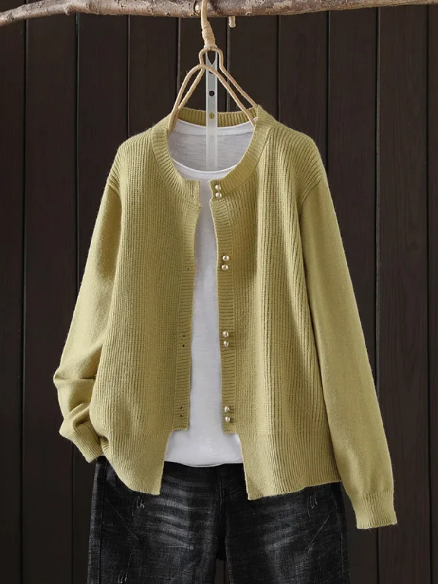 ELARA | CARDIGAN À BOUTON EN PERLE