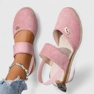 Cassaria - Sandales Élégantes Et Confortables