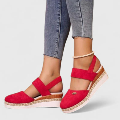 Cassaria - Sandales Élégantes Et Confortables